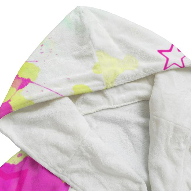 Preview: Bunter Bademantel Luna aus Flanell – flauschig & farbenfroh, Größen S–2XL